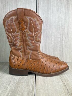 Roper Brand Faux Ostrich Leather Broad Square Toe Cowboy Boot Mens Size 8.5